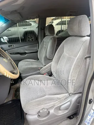 Toyota Sienna 2005 Gold