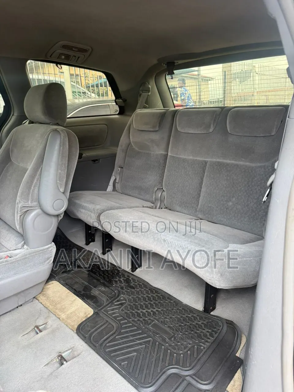 Toyota Sienna 2005 Gold