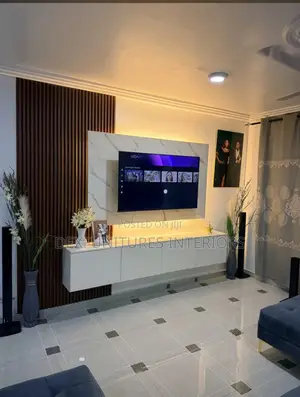 TV Stand (Wall Too Wall)
