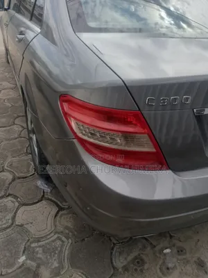 Mercedes-Benz C300 2011 Gray