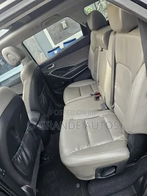 Hyundai Santa Fe Limited Ultimate AWD 2017 Black