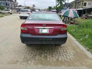 Toyota Camry 2004 Red