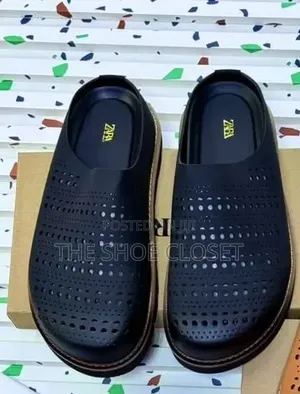 Men's Laser-Cut Leather Clogs - Casual Slip-on Half Shoes