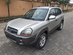 Hyundai Tucson 2005 Silver