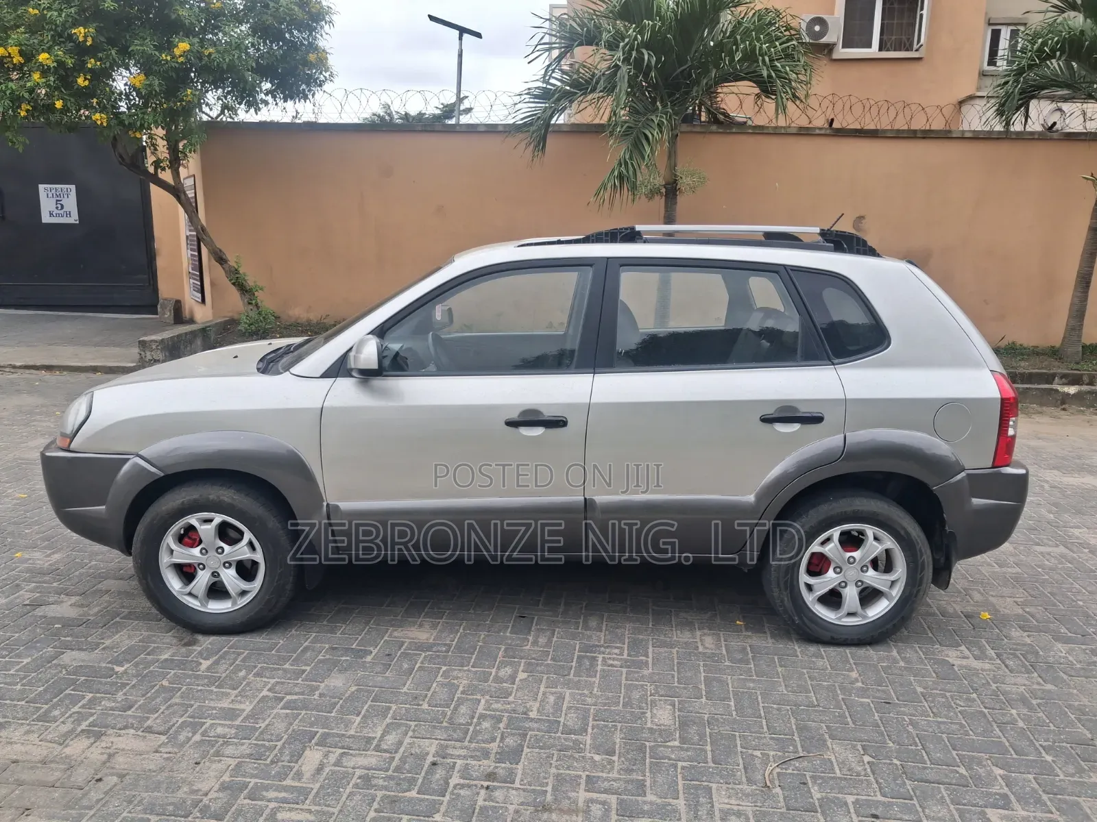 Hyundai Tucson 2005 Silver