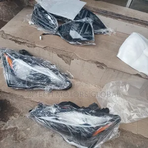 Complete Front Bumper With Set of 3touch Head Light 250is