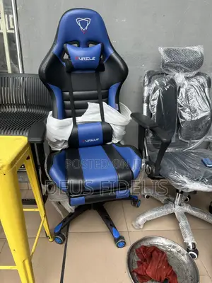 Black and Blue Gaming Chair With Footrest