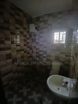 1bdrm Shared Apartment in Remlek, Ado / Ajah for rent