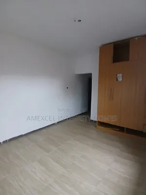 1bdrm Shared Apartment in Remlek, Ado / Ajah for rent