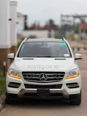 Mercedes-Benz M Class ML350 4dr SUV (3.5L 6cyl 7A) 2015 White