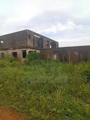 3bdrm Block of Flats in Igbe Road, Igbogbo for sale