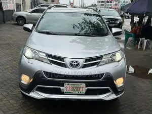 Toyota RAV4 2015 Silver