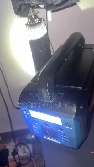 Duravolt 200w Power Station