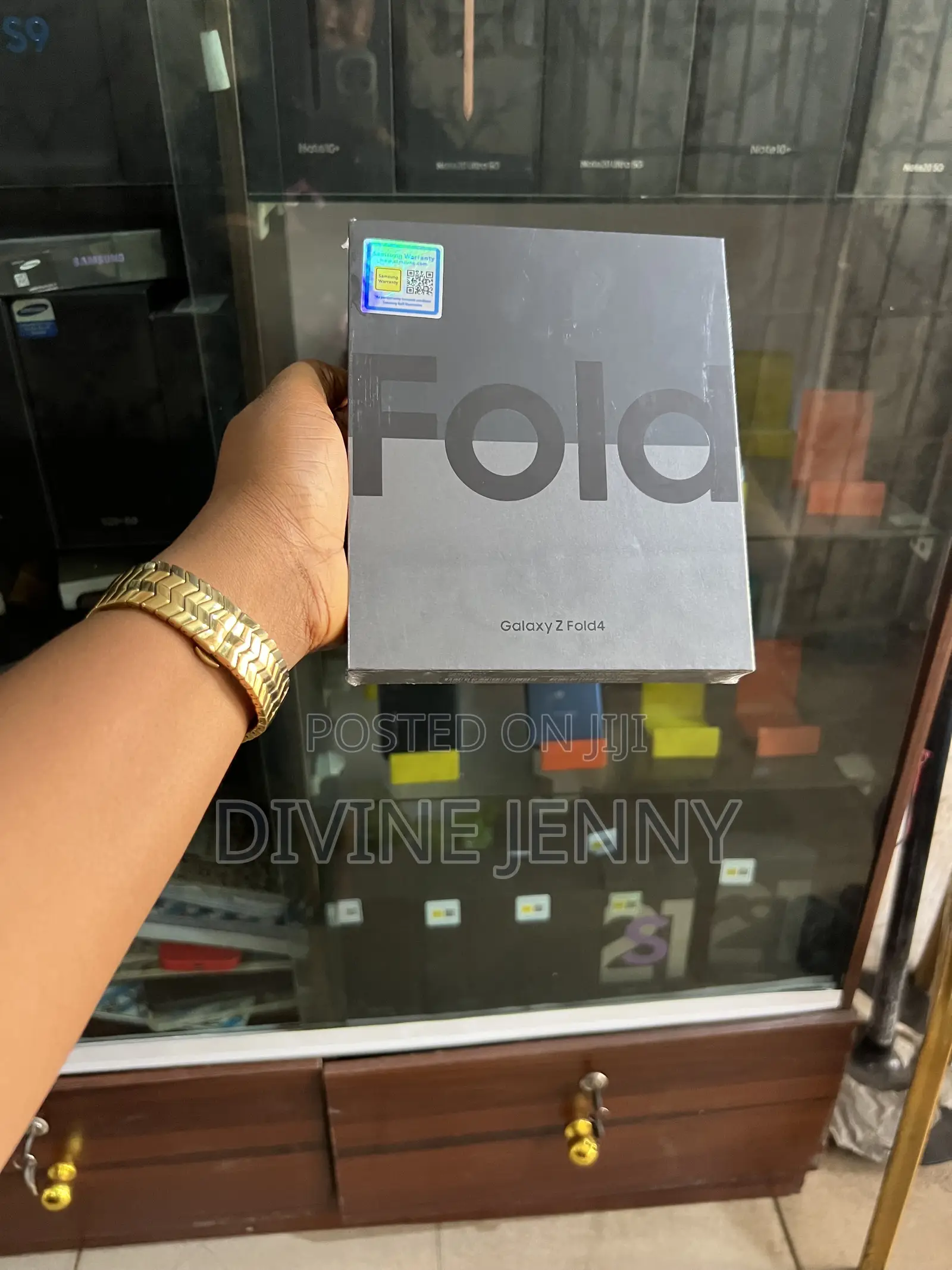 New Samsung Galaxy Z Fold4 256 GB Black