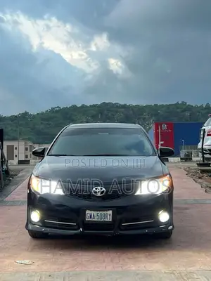 Toyota Camry LE 4dr Sedan (2.5L 4cyl 6A) 2013 Black