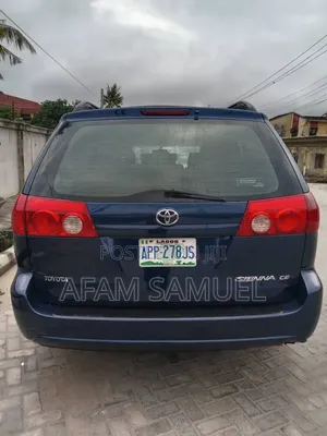 Toyota Sienna 2006 Blue