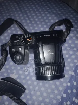 Fujifilm Finepix S6800