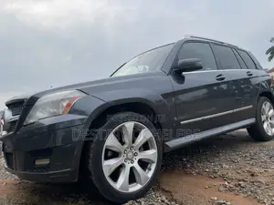 Mercedes-Benz GLK-Class 350 4MATIC 2010 Silver