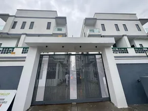 4bdrm Duplex in Lekki Phase 1 for sale