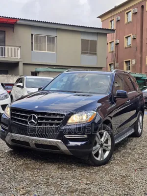 Mercedes-Benz M Class 2012 Blue