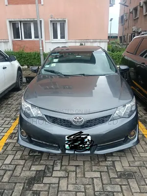 Toyota Camry 2013 Gray