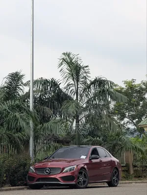 Mercedes-Benz C450 2016 Red