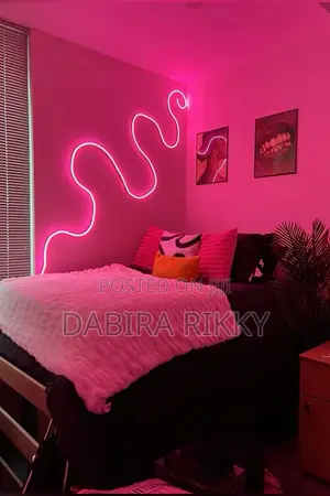 Neon Sign/Rope Light