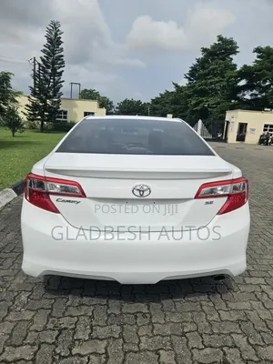 Toyota Camry 2013 White