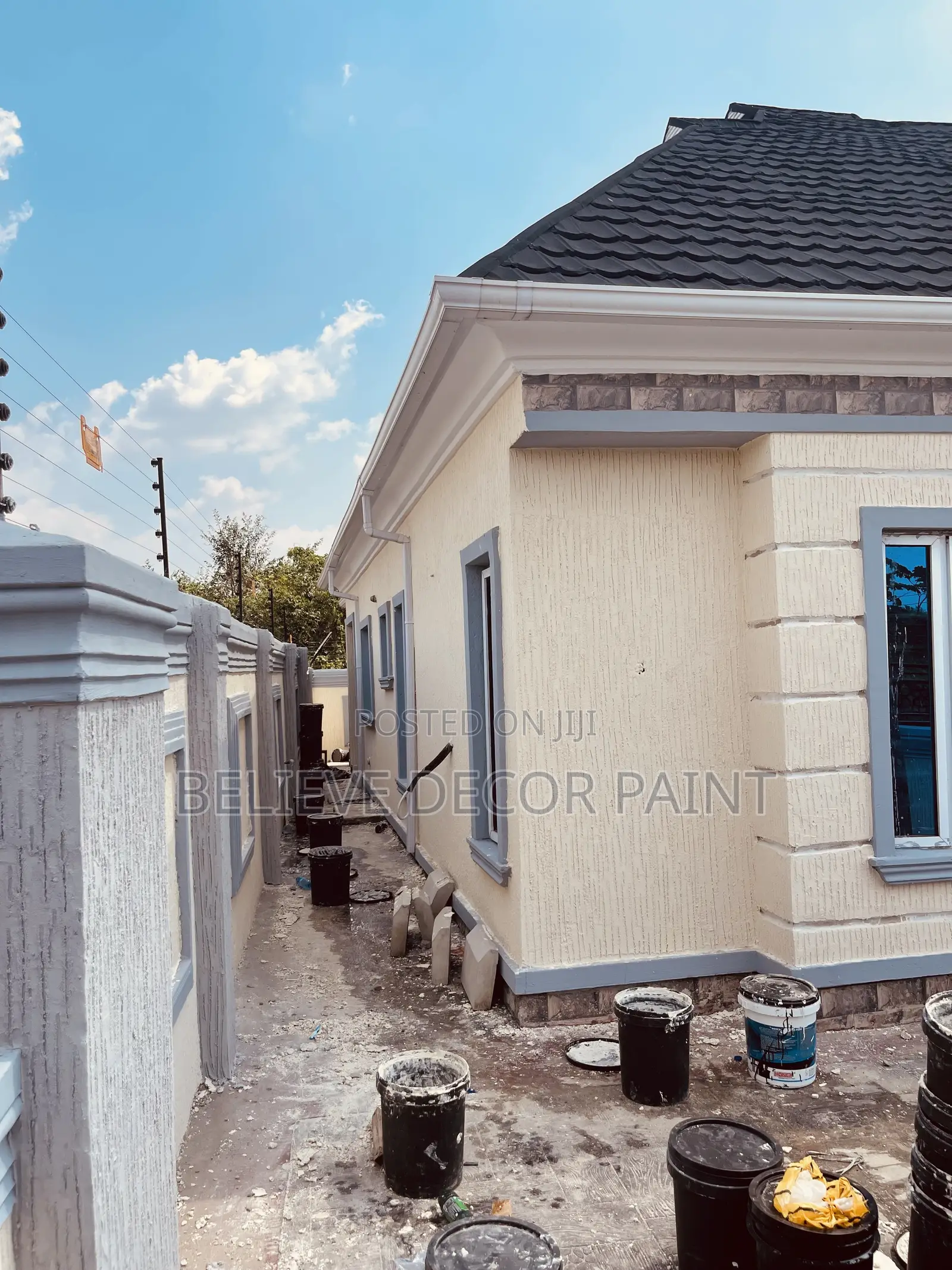 Gravities Paint