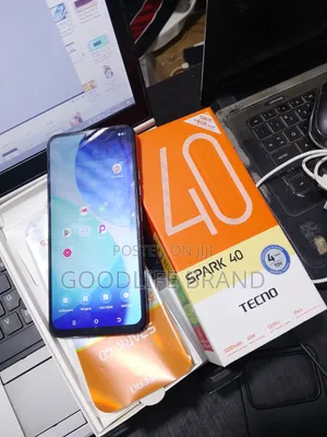 Tecno Spark 40C 128 GB Black