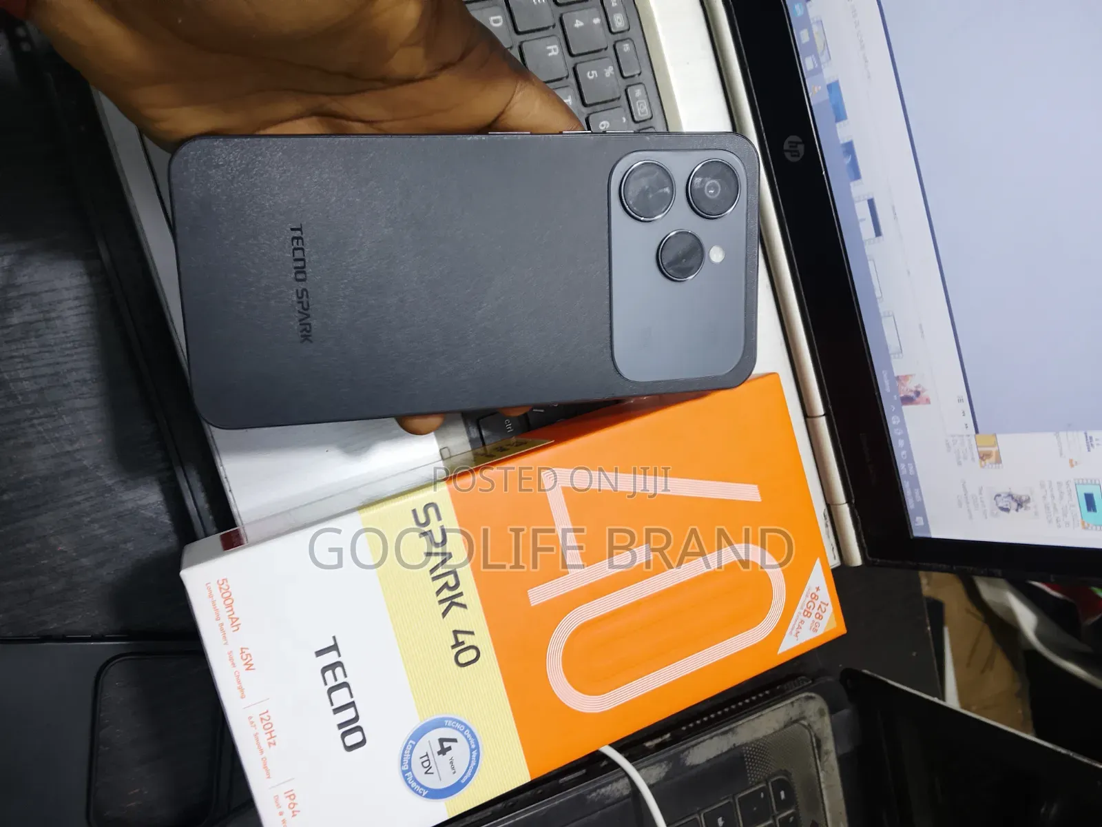 Tecno Spark 40C 128 GB Black