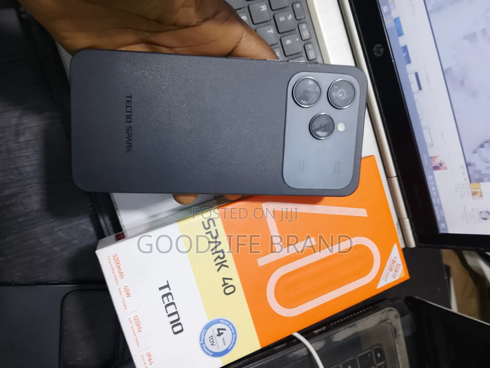 Tecno Spark 40C 128 GB Black