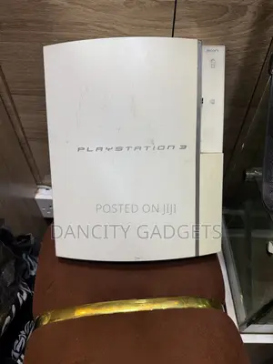 Play Station 3 (Ps 3)