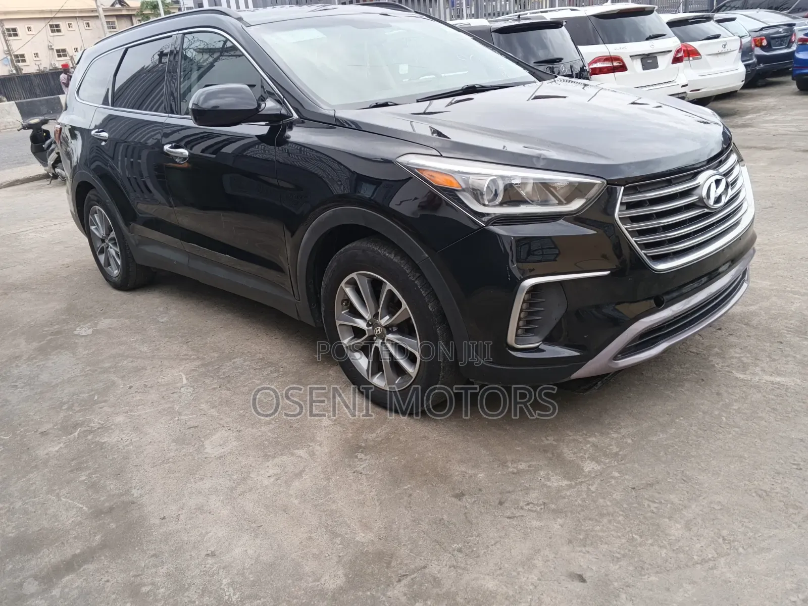 Hyundai Santa Fe 2017 Black