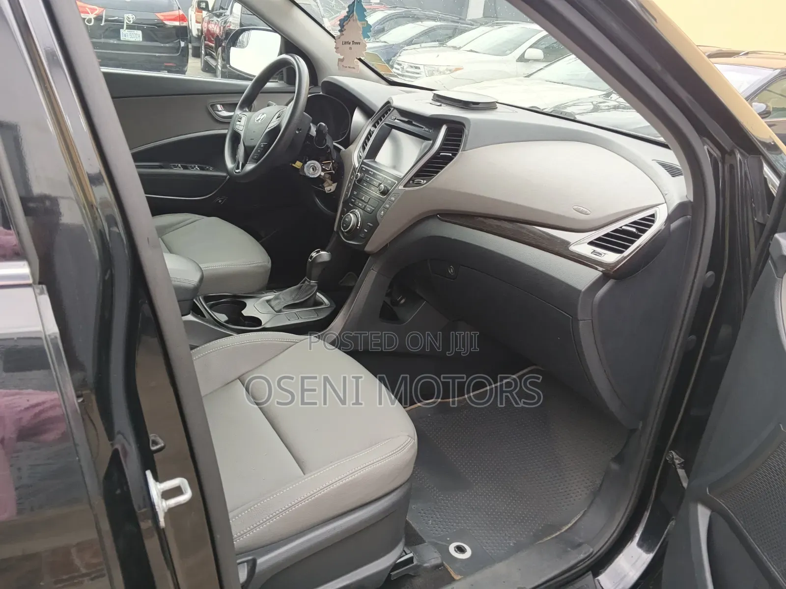Hyundai Santa Fe 2017 Black