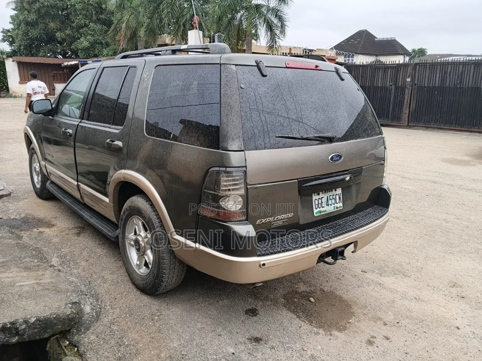 Ford Explorer 2003 Gray