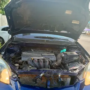 Toyota Matrix 2004 Blue