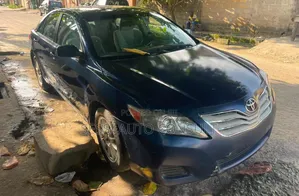 Toyota Camry 2010 Blue