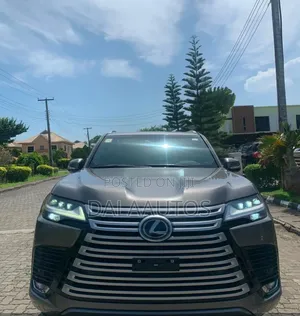 Lexus LX 2023 Beige
