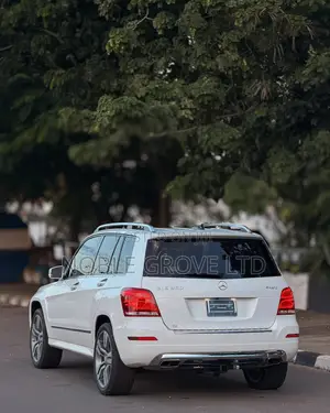 Mercedes-Benz GLK-Class Base GLK 350 4dr 4x2 (3.5L 6cyl 7A) 2015 White