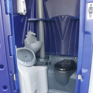 Rallisman Mobile Toilet