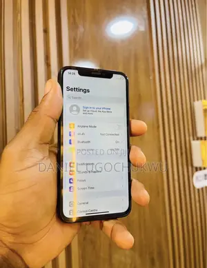 Apple iPhone X 64 GB Black