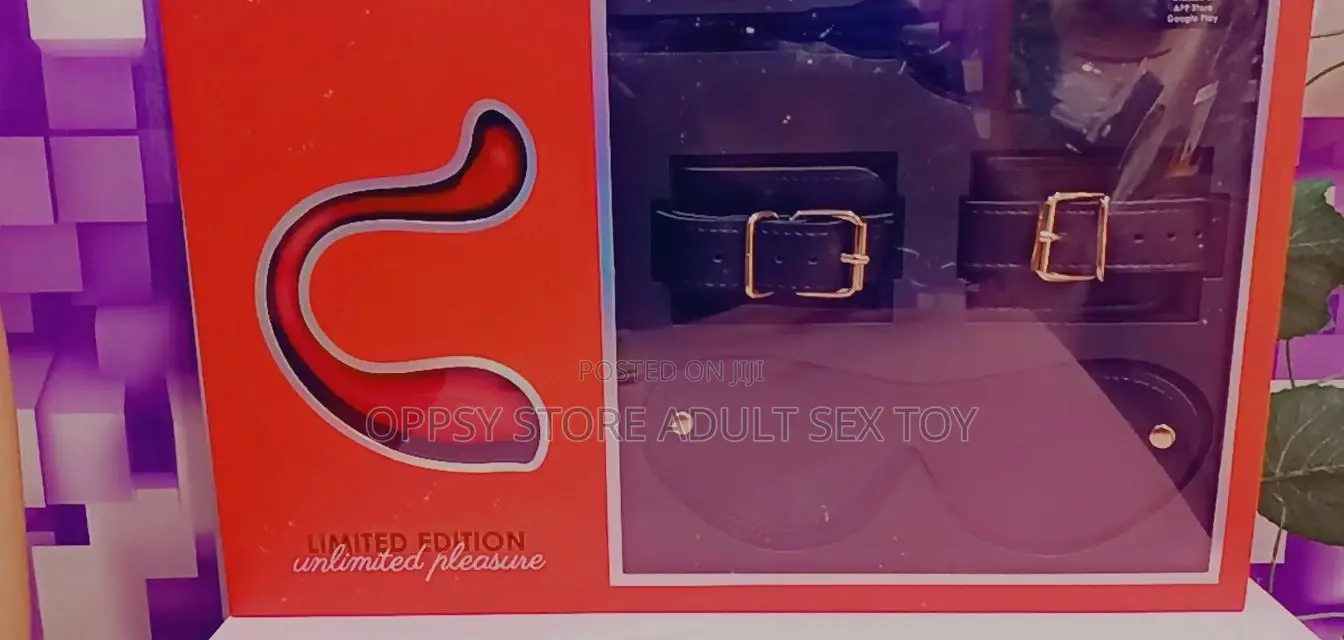 Svakom Limited Edition BDSM Kit