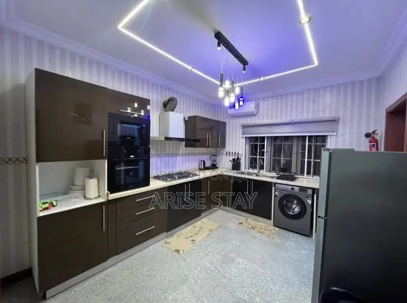 2/3-Bedroom Shortlet With Pool | Ikeja Gra