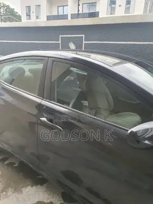 Hyundai Elantra Limited 2012 Black