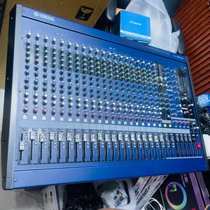 Yamaha MG24/14FX 24-Channel Mixing Console