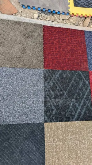 Carpet Tiles (QUALITY)