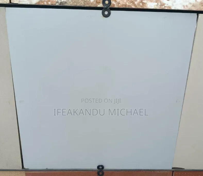 Hugh Quality Royal Tiles