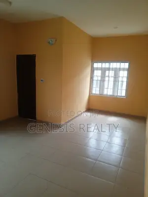 3bdrm Block of Flats in Sabon Lugbe for rent