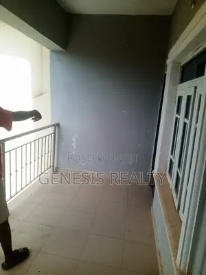 3bdrm Block of Flats in Sabon Lugbe for rent